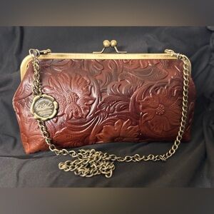 Patricia Nash Potenaz Crossbody Kisslock Clutch (British Tan) - EUC